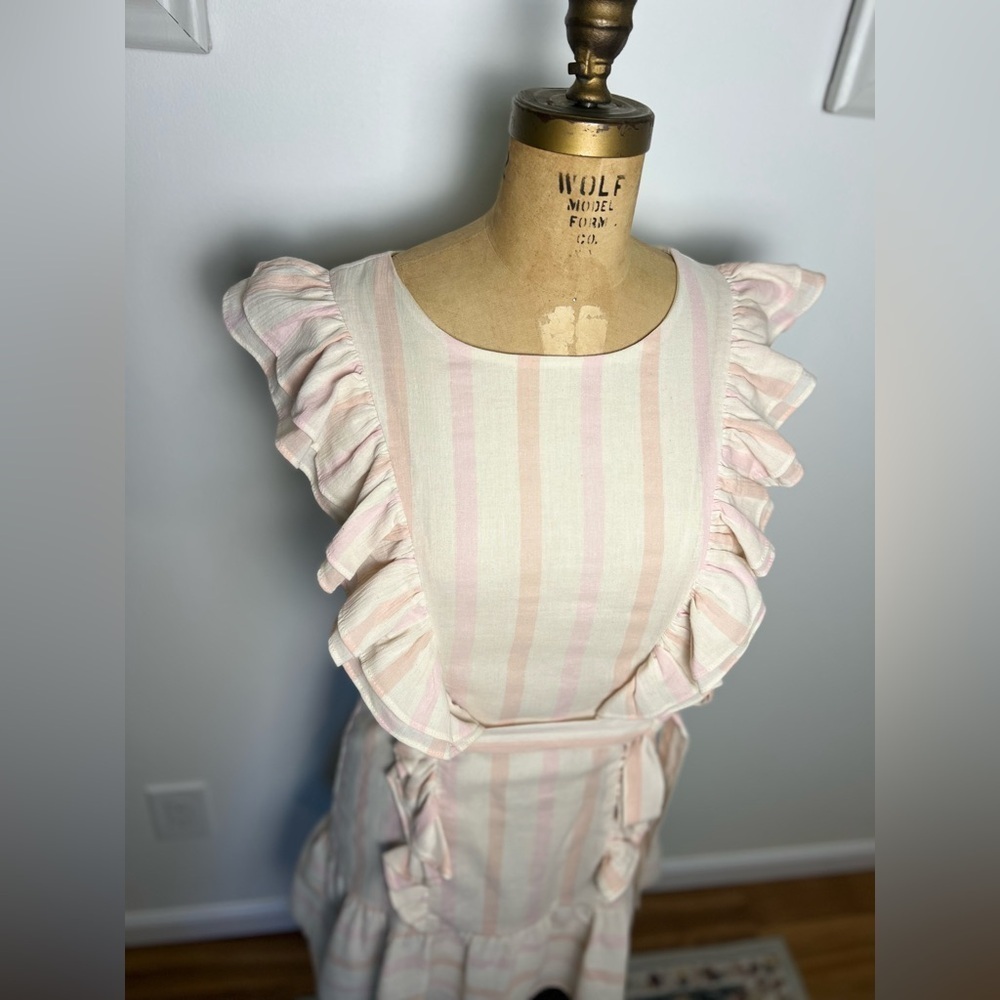 Storia “Vici Chelsea ruffle dress” medium with belt - Picture 3 of 9